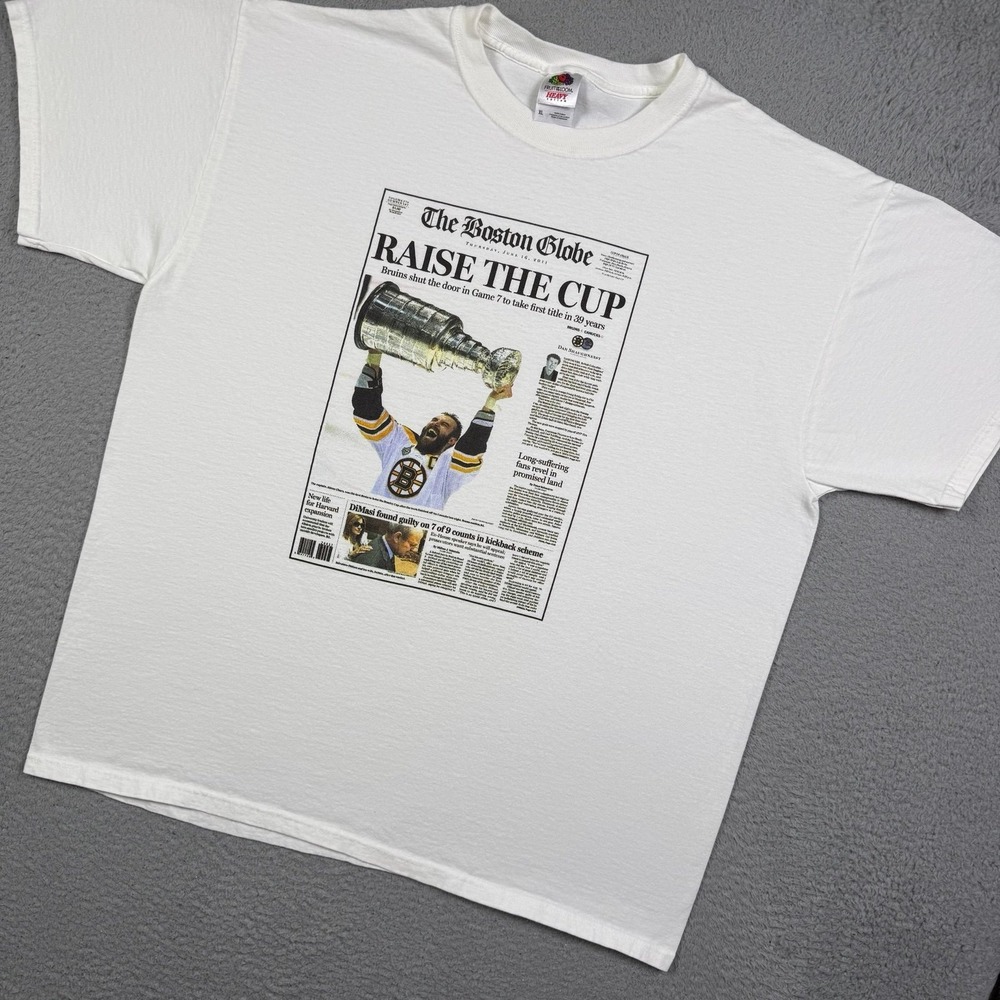 Boston Bruins 2011 Stanley cup newspaper NFL T-shirt